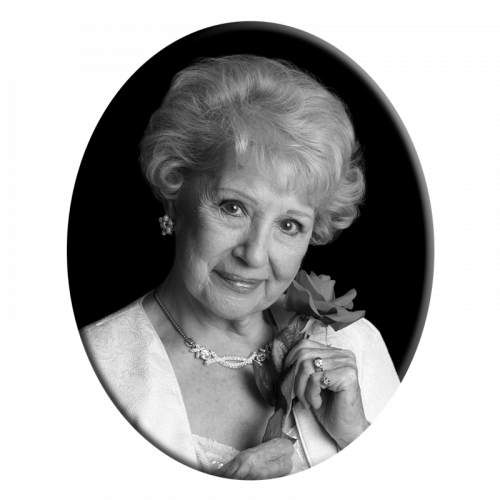 Porcelain Portrait, Oval, (Special Size), w/ BW Image <h3 class="product_title entry-title">2¼” x 2¾" (5.7 x 7 cm)</h3>